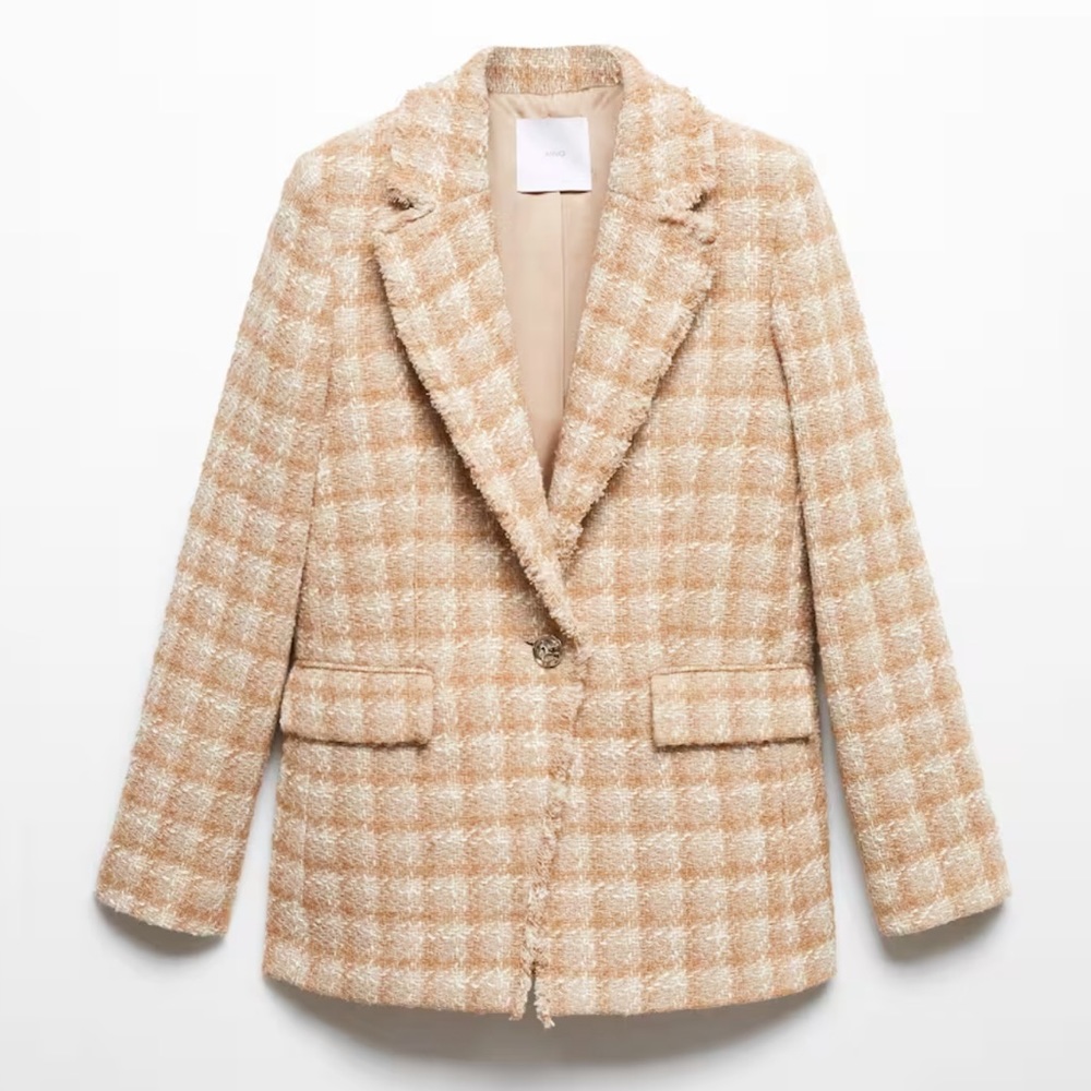 Tweed blazer with jewel button
